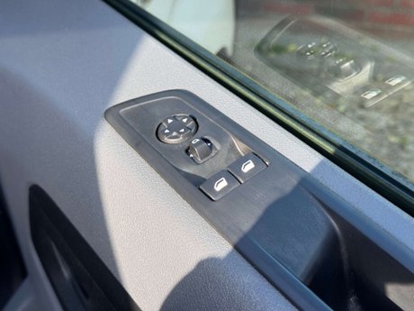 Vauxhall Vivaro 2.0 Vivaro 3100 Dynamic S/S 19