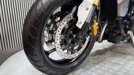 Triumph Street Triple 2013 ONLY 19K, QUICKSHIFTER, ARROW PIPE, NEW MOT 31