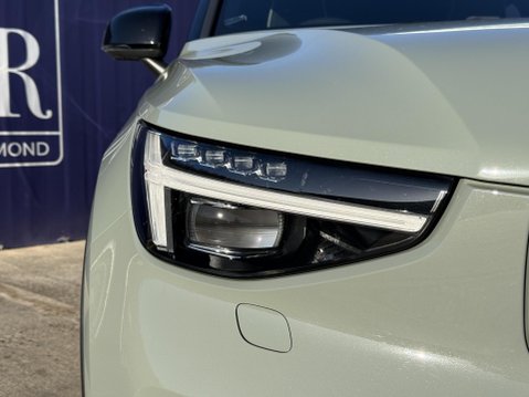 Volvo C40 Twin Recharge 78kWh Ultimate SUV 5dr Electric Auto AWD (408 ps) 12