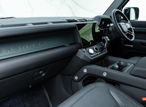 Land Rover Defender 110 TROPHY EDITION KESWICK 32