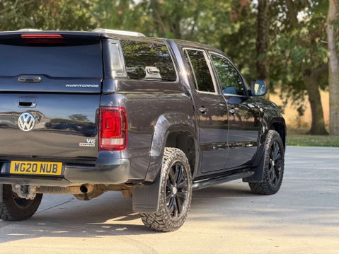 Volkswagen Amarok 3.0 Amarok Aventura Black Edition V6 TDI 4Motion Auto 4WD 18