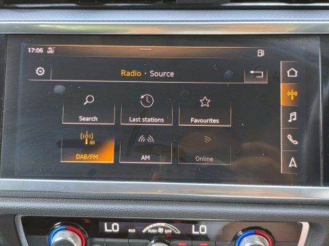 Audi Q3 1.5 Q3 Sport 35 TFSI 5dr 28