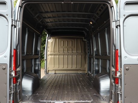 Citroen Relay 35 L3H2 2.2 BlueHDi 140 Enterprise 4