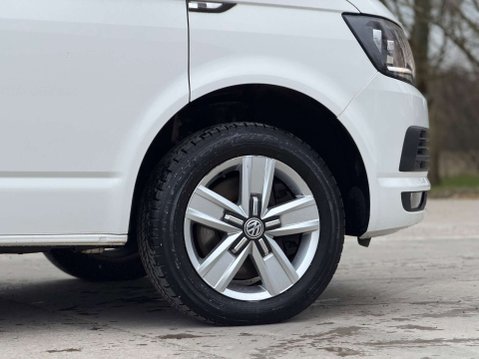 Volkswagen Transporter 2.0 Transporter T32 Highline TDI BlueMotion Technology 9
