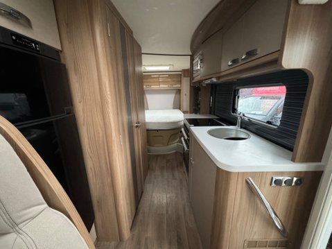 Swift Kon Tiki 669 9