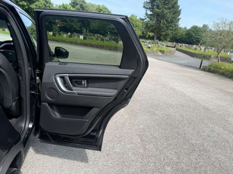 Land Rover Discovery Sport 2.0 Discovery Sport Landmark TD4 Auto 4WD 5dr 23