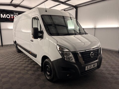 Nissan NV400 2.3 dCi 35 Tekna FWD L3 H2 Euro 6 5dr 41