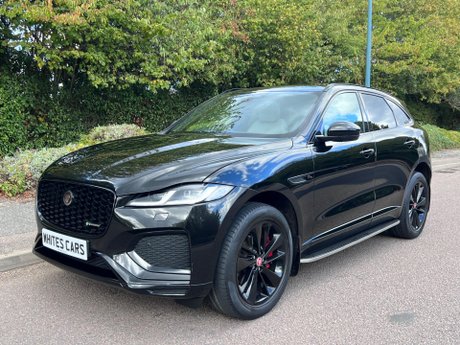 Jaguar F-Pace 2.0 D200 MHEV R-Dynamic Black Auto AWD Euro 6 (s/s) 5dr 51