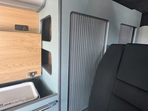 Ford Transit Custom Camper|4 Berth|4 Belt|Pop Top|Fridge|Hob|ink|VANLUX 17