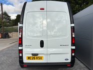 Renault Trafic LH30 Advance 150ps dCi Panel Van 12