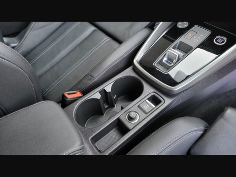 Audi A3 TFSI S LINE MHEV 14