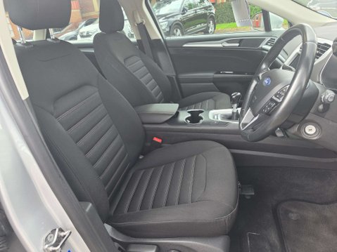 Ford Mondeo 1.5 Mondeo Zetec 5dr 52
