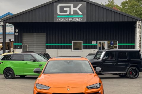 Lamborghini Urus V8 - ORANGE -AKRAPOVIC EXHAUST -PAN ROOF -B&O-MASSAGE SEATS-BLIND SPOT -ACC 91