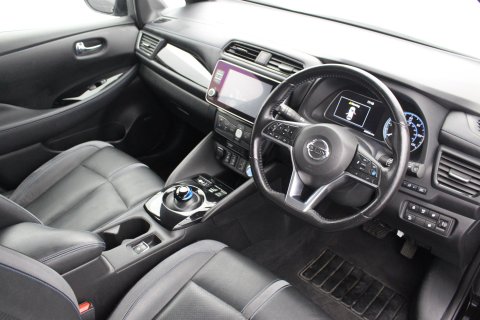 Nissan LEAF 5dr 160kW e+ Tekna 62kWh Automatic 9