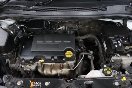 Vauxhall Corsa GRIFFIN 43