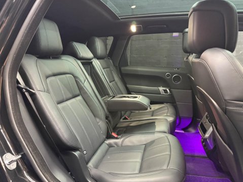 Land Rover Range Rover Sport 3.0 D300 MHEV HSE Auto 4WD Euro 6 (s/s) 5dr 30