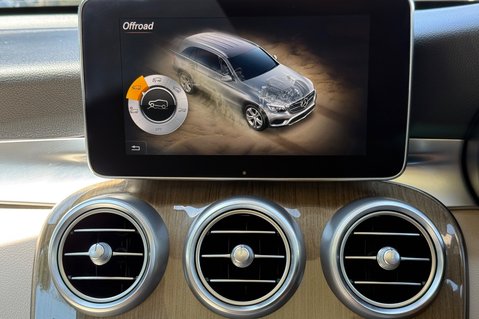 Mercedes-Benz GLC GLC 250 4MATIC SPORT PREMIUM PLUS - RARE BUILD - PAN ROOF - 360 CAMERA 48