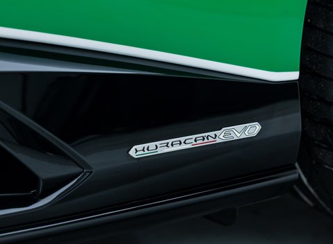 Lamborghini Huracan LP 640-4 EVO SPYDER 60th Anniversary Edition 48
