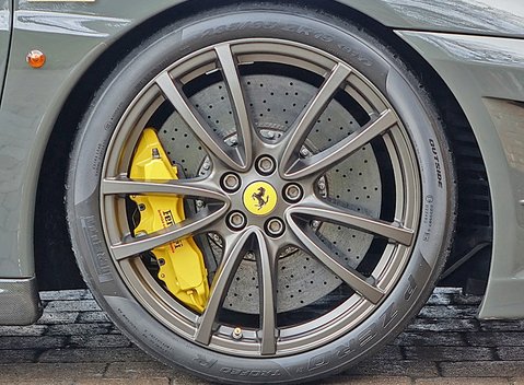 Ferrari 430 Scuderia Spider 16M 23
