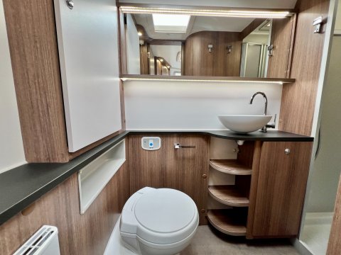 Bailey Unicorn Valencia 26