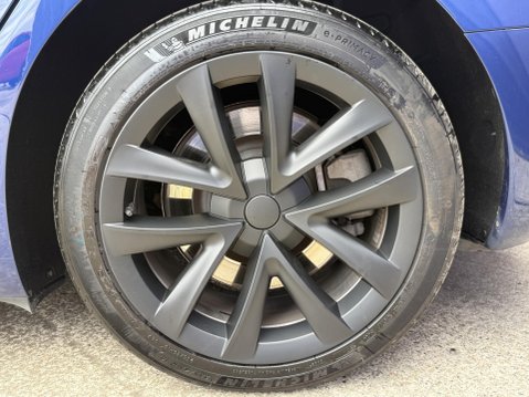 Tesla Model 3 (Dual Motor) Long Range Saloon 4dr Electric Auto 4WDE (346 ps) 16