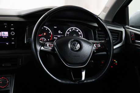 Volkswagen Polo SE TSI 44