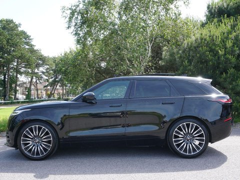 Land Rover Range Rover Velar 3.0 D300 R-Dynamic HSE SUV 5dr Diesel Auto 4WD Euro 6 (s/s) (300 ps) 9