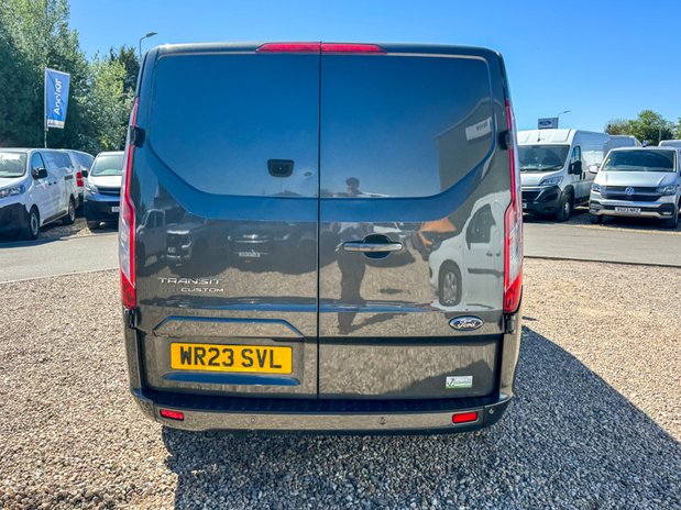 Ford Transit Custom Crew Cab AUTO LWB L2H1 Limited 320 Air Con Alloys 8