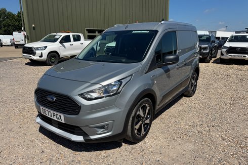 Ford Transit Connect SWB L1H1 Low Roof Active Air Con Alloys Sensors Cam EURO 6 NO VAT