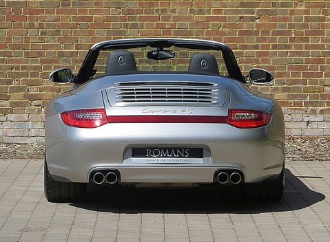 Porsche 911 (997) Carrera 4S Cabriolet 8