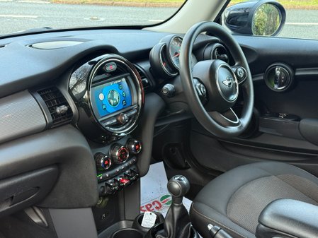 Mini Hatch COOPER CLASSIC 44