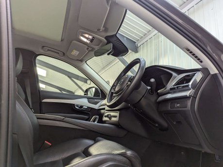 Volvo XC90 2.0 XC90 + B5 MHEV AWD Auto 4WD 5dr 47
