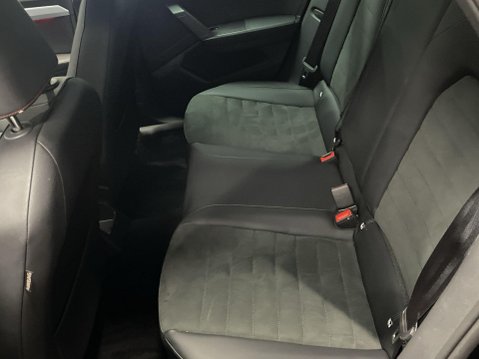 SEAT Arona 1.0 TSI FR Sport SUV 5dr Petrol DSG Euro 6 (s/s) (115 ps) One Owner 18