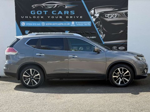 Nissan X-Trail 1.6 dCi Tekna XTRON Euro 5 (s/s) 5dr 4