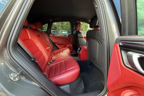 Porsche Macan D S PDK - £14K EXTRAS -AIR SUSPENSION -PDLS+ -BOSE -SIDE SKIRTS -ACC-CAMERA 28