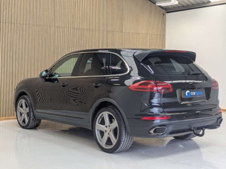 Porsche Cayenne 3.0 Cayenne V6 D Tiptronic S 4WD 5dr 21
