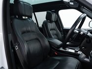 Land Rover Range Rover 4.4 SD V8 Vogue SE SUV 5dr Diesel Auto 4WD Euro 6 (s/s) (339 ps) 28