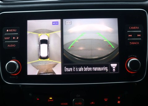 Nissan LEAF Leaf N-Connecta 5dr 26