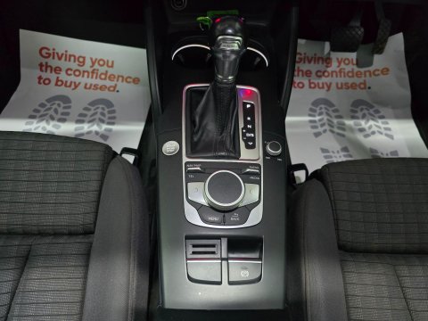 Audi A3 1.4 TFSI e-tron Sportback e-S Tronic Euro 6 5dr 8.8kWh 21