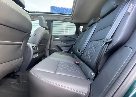 Nissan Qashqai DIG-T TEKNA 16