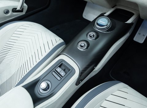 Maserati MC20 Cielo 34