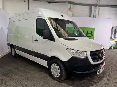 Mercedes-Benz Sprinter 2.0 Sprinter 315 Premium CDi MWB 1
