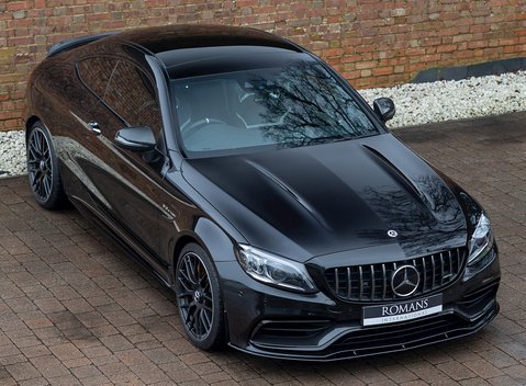 Mercedes-Benz C63 S Premium Plus 8