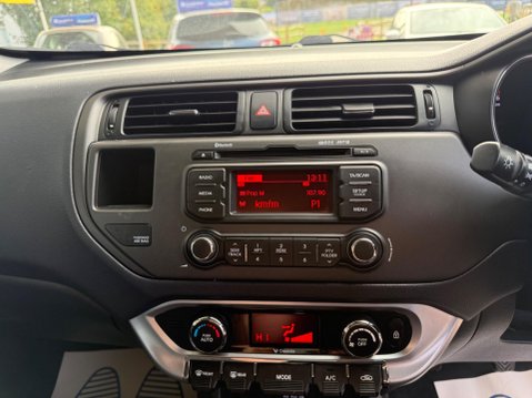 Kia Rio 1.4 CRDi EcoDynamics 3 Euro 5 (s/s) 5dr 29