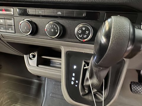 Volkswagen Crafter 2.0 Crafter CR35 Trendline TDI Auto 16