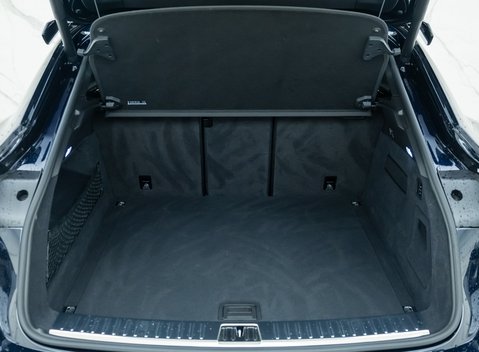 Porsche Cayenne Turbo GT 37