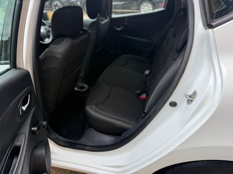 Renault Clio 0.9 TCe ENERGY Dynamique S Nav SUV 5dr Petrol Manual Euro 6 16