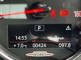 Mini Hatch 2.0 John Cooper Works Auto 3dr 23