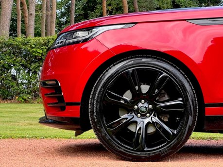 Land Rover Range Rover Velar R-DYNAMIC HSE 25