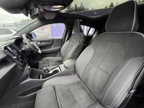 Volvo C40 Twin Recharge 78kWh Ultimate SUV 5dr Electric Auto AWD (408 ps) 22